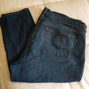 Old Navy The Flirt Straight Leg Jean's size 18
